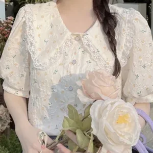 Lace Trim Puff Sleeve Blouse