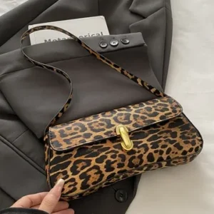 Metal Detail Shoulder Bag